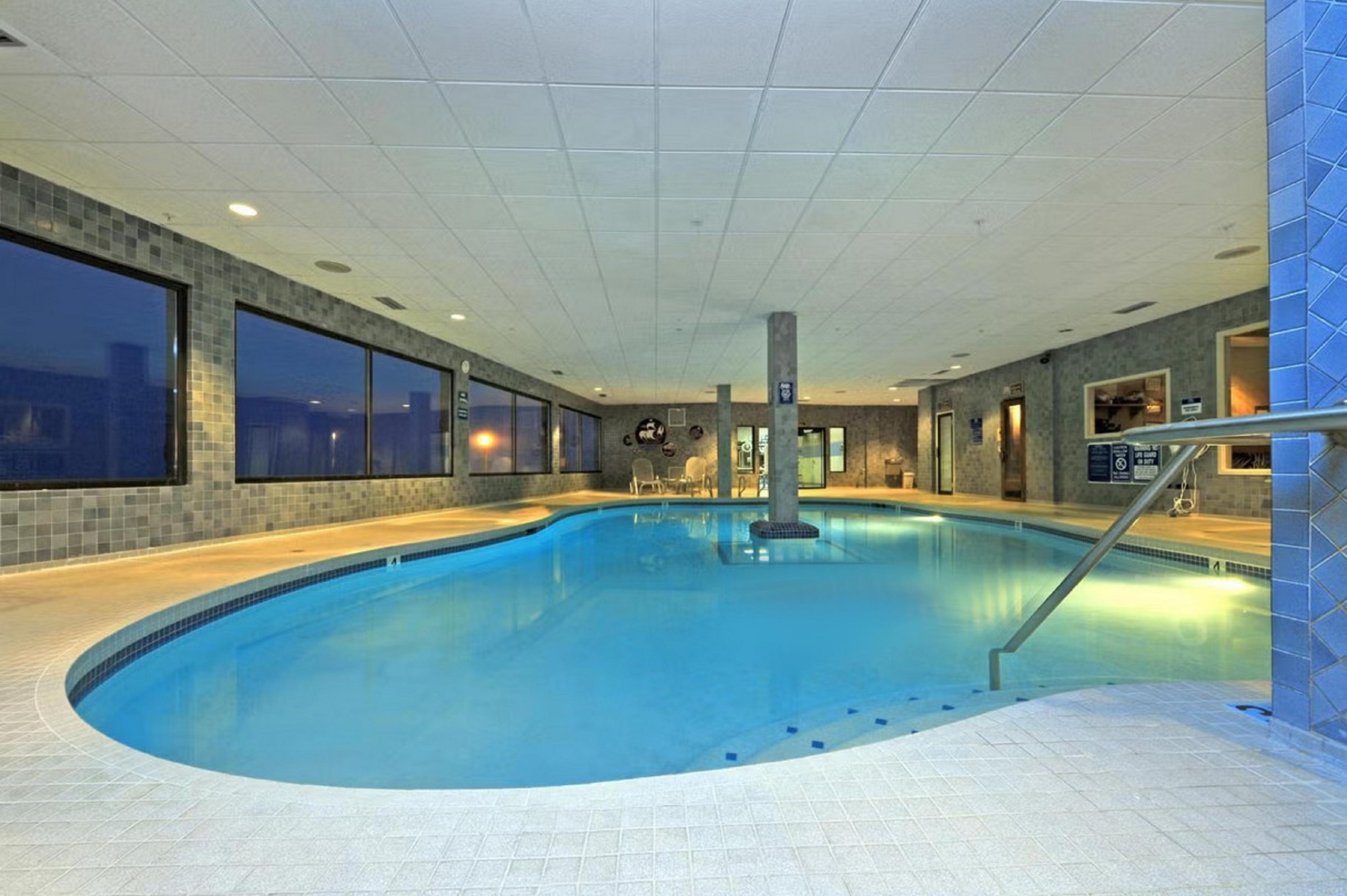 Promenade Inn & Suites Oceanfront Seaside Esterno foto