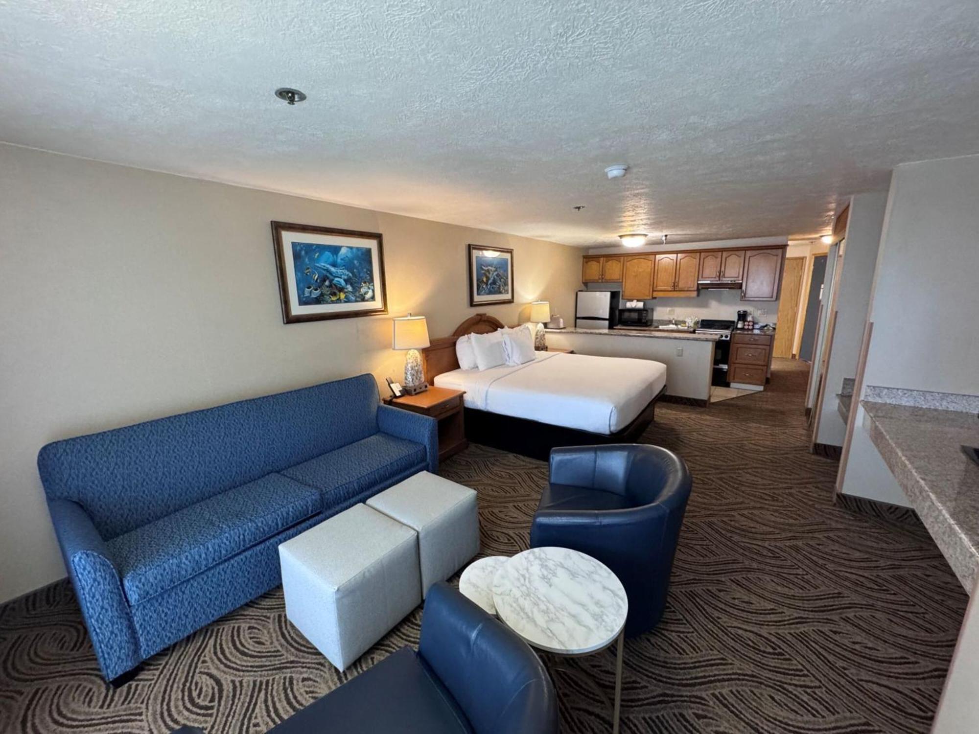 Promenade Inn & Suites Oceanfront Seaside Esterno foto
